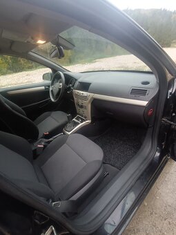 Opel Astra 1.9. - 15