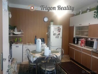 KOLÁROVO - 5 IZBOVÝ RODINNÝ DOM - 15