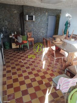 Pozemok s murovanou chatou v Rači - 15