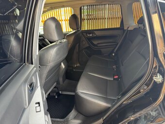 Subaru Forester 2.0i XT CVT Exclusive NAVI - 15