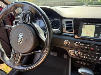 Kia Niro Hybrid - 15