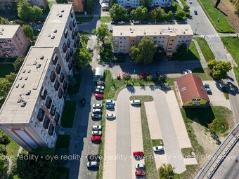 Na predaj priestranný 3-izbový byt po kompletnej rekonštrukc - 15