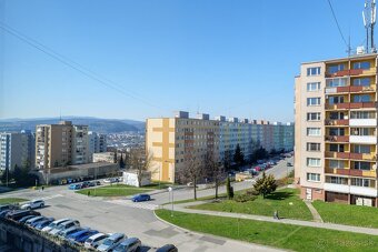 "REZERVOVANÝ" Ponúkam na predaj 3 izbový byt, Dargovských  - 15