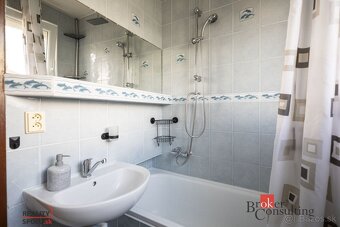 Rezervované PRENÁJOM 3-izbový byt s komorou a loggiou,71m2,  - 15