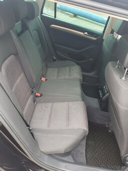 Volkswagen Passat HIGHLINE B8 2.0 TDI 110kw - 15