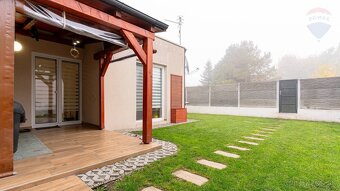 Novostavba rodinného domu s garážou - Skalica - 15