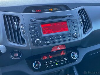 KIA SPORTAGE 2,0 CRDi - 15