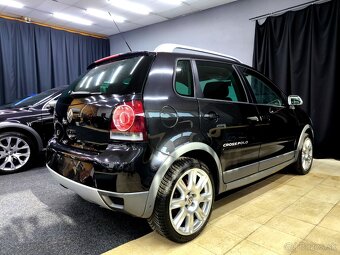 Volkswagen Polo 1.4 16V Cross - 15