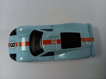 HOT WHEELS - FORD GT40,GT40 Mk.IV-GULF - POZRI DETAILNÉ FOTO - 15
