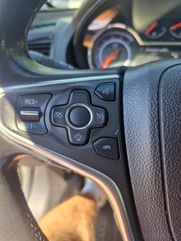 OPEL Insignia 1.6 TDI - 15
