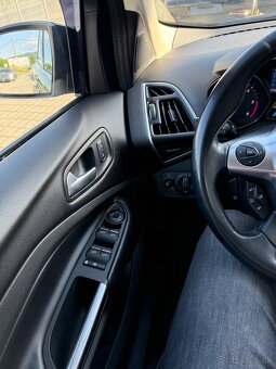 Ford KUGA 2.0TDCi 4WD Titanium A/T - 15