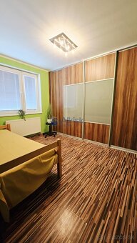 KRÁSNY, VEĽKOMETRÁŽNY 4 IZBOVÝ BYT NA HAANOVEJ UL. V PETRŽAL - 15