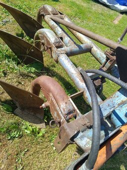 Malotraktor Tatra 805 4x4 aj s pruhmi - 15