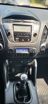 Hyundai IX 35 2.0 Crdi 100 kW 4x4 Lock - 15