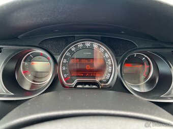 Citroen C5 Tourer 2.0HDI diesel, 120kW, MT/6, rok:05.2011. - 15