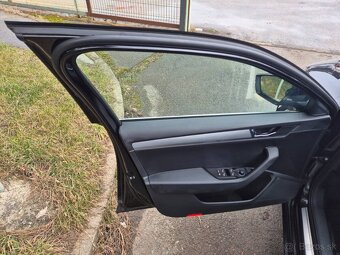 Škoda Superb Combi 2.0 TDI SCR Style DSG - 15