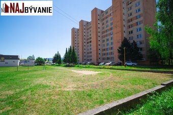 Pôvodný stav - Veľký 2i 68m2 + loggia na sídlisku Roveň - 15