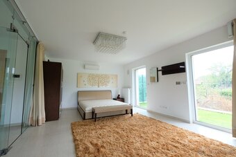 Luxusný 5i RD, 260m,2x PARKING, unikátny výhľad, Pezinská ul - 15