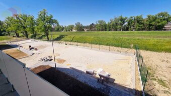 NA PREDAJ – 2-izbový byt 60 m2 v novostavbe RiverResort, Ban - 15