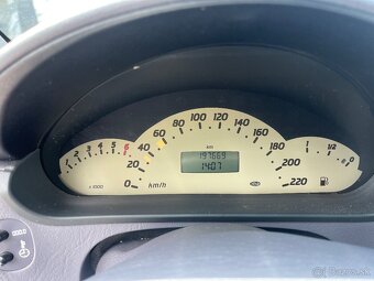 Mercedes-Benz A trieda 140 Avantgarde - 15
