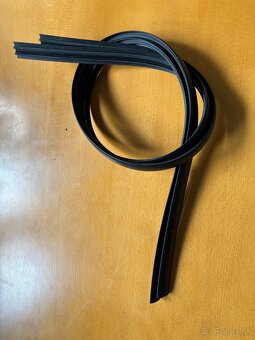 Thule nahradnie diely, stresne priecniky, nosice na hagusy - 15