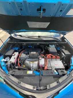 Toyota RAV4, 2.5 Hybrid, executive, 4x4 -  spoľahlivé SUV - 15