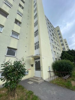 PRENÁJOM krásneho 3-izbového bytu vo vyhľadávanej lokalite v - 15