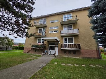 Tehlový,zariadený 4 izbový byt, 74 m2 + loggia, Košeca. - 15