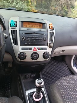 Kia ceed sw 1.6 CRDi - 15