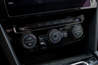 Volkswagen Passat Combi 1.5 TSI/ ODPOČET DPH/ - 15