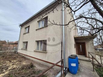Priestranný 4-izbový dom s vedľajšou budovou Gabčíkovo - 15