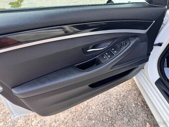 BMW 5 touring 530 F11 180kw - 15
