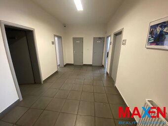 Predaj  : MAXEN HALA ( 01 ) pre výrobu a sklad 1844 m2 + a - 15