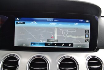 Mercedes-Benz E trieda Sedan 220 CDI 4-Matic 9G-tronic - 15