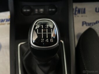 Hyundai i20 1.4B 100K M6 - 15