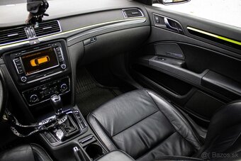 Škoda Superb Combi 3.6 FSI V6 4x4 Elegance DSG Aj na splátky - 15