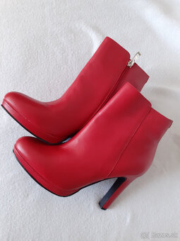 Dámske nízke kožené čižmy (čižmičky) Kate Gray č.40 - 15