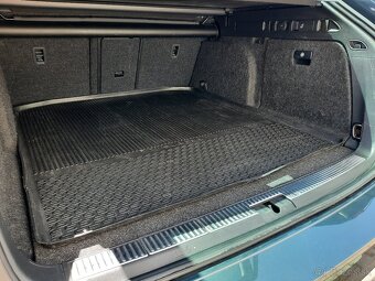 Škoda Superb Combi Scout 2,0TDI 140kW 7°AP 4×4 cena s DPH - 15