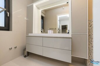 Zaton, Nin - luxusná vila len 100m od mora - 15
