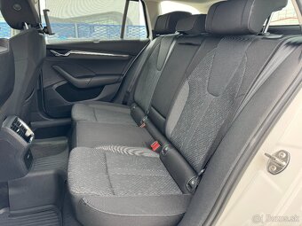 Škoda Octavia Kombi 2.0 TDI Style Automat Virtual cockpit - 15