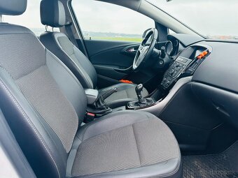 Opel Astra Sports Tourer – 1.6 diesel – výbava COSMO - 15