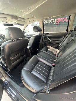 Volkswagen Passat 4.0 W8 4Motion - 15