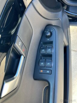 Seat Exeo (Audi A4) 1.8 TSI, 2014, 118 kW, 112593 km - 15