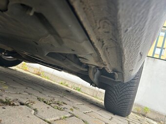 Volkswagen Golf 5, 1.9TDi 4motion,6M - 15