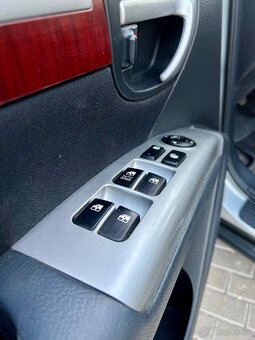Hyundai Santa Fe 2,2 CRDI - 15