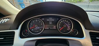 Volkswagen Touareg VR6 3.6 LUX KomfortBenzínPanorama - 15