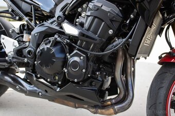 Kawasaki Z900 - 15