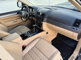 Volkswagen Touareg V6 3.0 TDI 165kw WEBASTO 4motion Manual - 15
