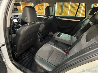Škoda Octavia Combi 2.0 TDI Elegance/Style - 15