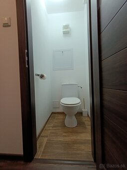 3-izbový byt s balkónom v obľúbenej časti Hlín - 15